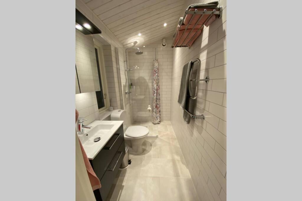 Cottage Perfect For Short Time Rent Gustavsberg Exterior photo